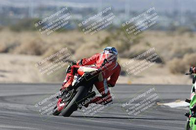 media/Dec-07-2025-CVMA (Sun) [[3e7d2de5dc]]/Race 5-Formula UL-CVMA Hooligans-American Thunder/